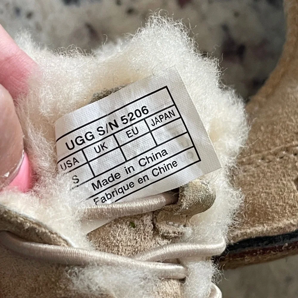 UGG Jesse Booties Infant Size S Chestnut Suede Sheepskin Lined Winter Boots 5206
